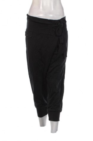 Pantaloni de femei IKKS, Mărime XL, Culoare Negru, Preț 315,99 Lei