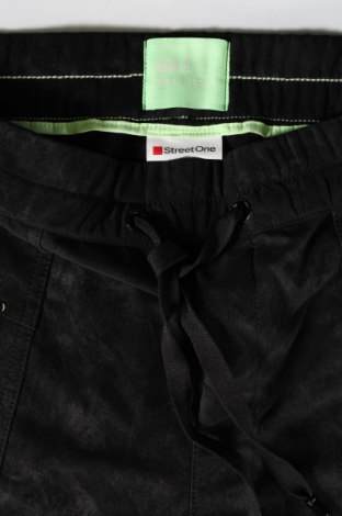 Pantaloni de femei Street One, Mărime XL, Culoare Negru, Preț 67,99 Lei