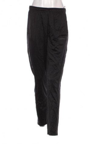 Pantaloni trening de femei Adidas, Mărime M, Culoare Negru, Preț 305,99 Lei