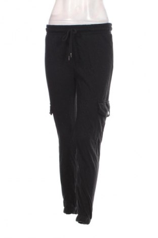 Pantaloni trening de femei Janina, Mărime S, Culoare Negru, Preț 95,99 Lei