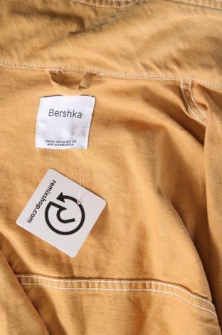 Dámska bunda  Bershka, Veľkosť XS, Farba Žltá, Cena  22,45 €