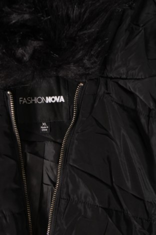 Kurtka damska Fashion nova, Rozmiar XL, Kolor Czarny, Cena 185,99 zł