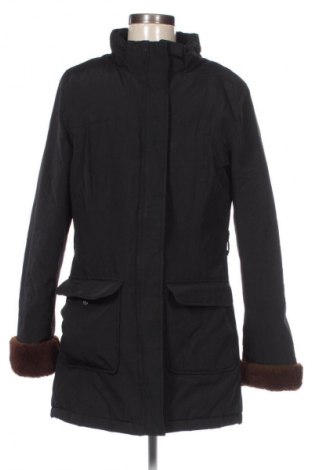 Дамско яке Woolrich, Размер XL, Цвят Черен, Цена 274,49 лв.