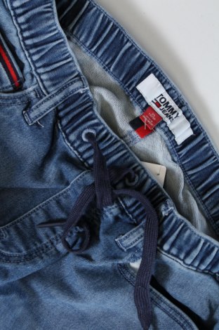 Męskie jeansy Tommy Jeans, Rozmiar S, Kolor Niebieski, Cena 102,99 zł