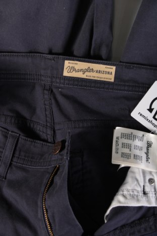 Pantaloni de bărbați Wrangler, Mărime M, Culoare Albastru, Preț 173,47 Lei