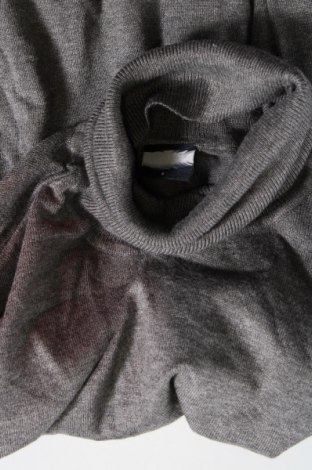 Herrenpullover, Größe S, Farbe Grau, Preis € 14,99