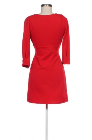 Kleid, Größe M, Farbe Rot, Preis € 14,83