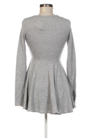 Kleid, Größe S, Farbe Grau, Preis € 9,49