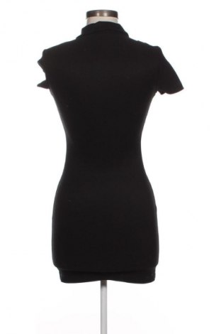 Rochie Bershka, Mărime S, Culoare Negru, Preț 74,00 Lei