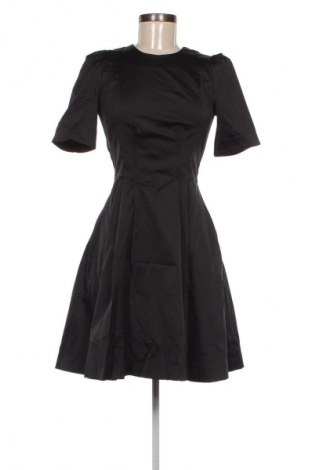 Kleid Cue, Größe S, Farbe Schwarz, Preis 34,99 €