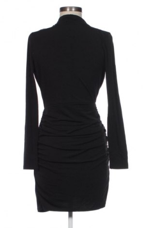 Kleid Gina Tricot, Größe M, Farbe Schwarz, Preis 18,99 €