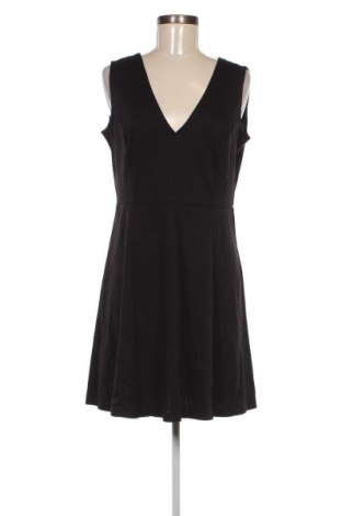 Kleid H&M, Größe L, Farbe Schwarz, Preis 20,49 €