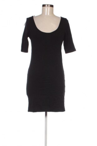 Rochie H&M, Mărime M, Culoare Negru, Preț 95,99 Lei