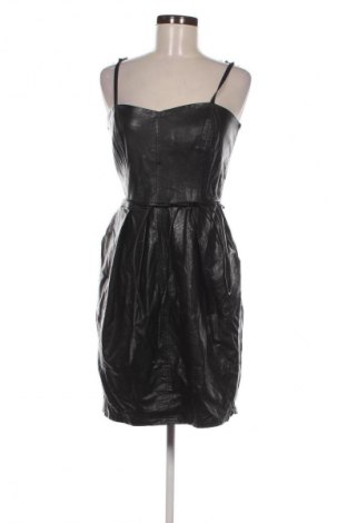 Kleid Rinascimento, Größe L, Farbe Schwarz, Preis 41,94 €