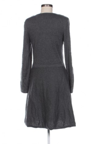 Kleid Tom Tailor, Größe M, Farbe Grau, Preis € 33,99