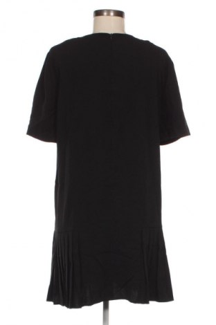 Kleid Zara, Größe L, Farbe Schwarz, Preis 18,99 €