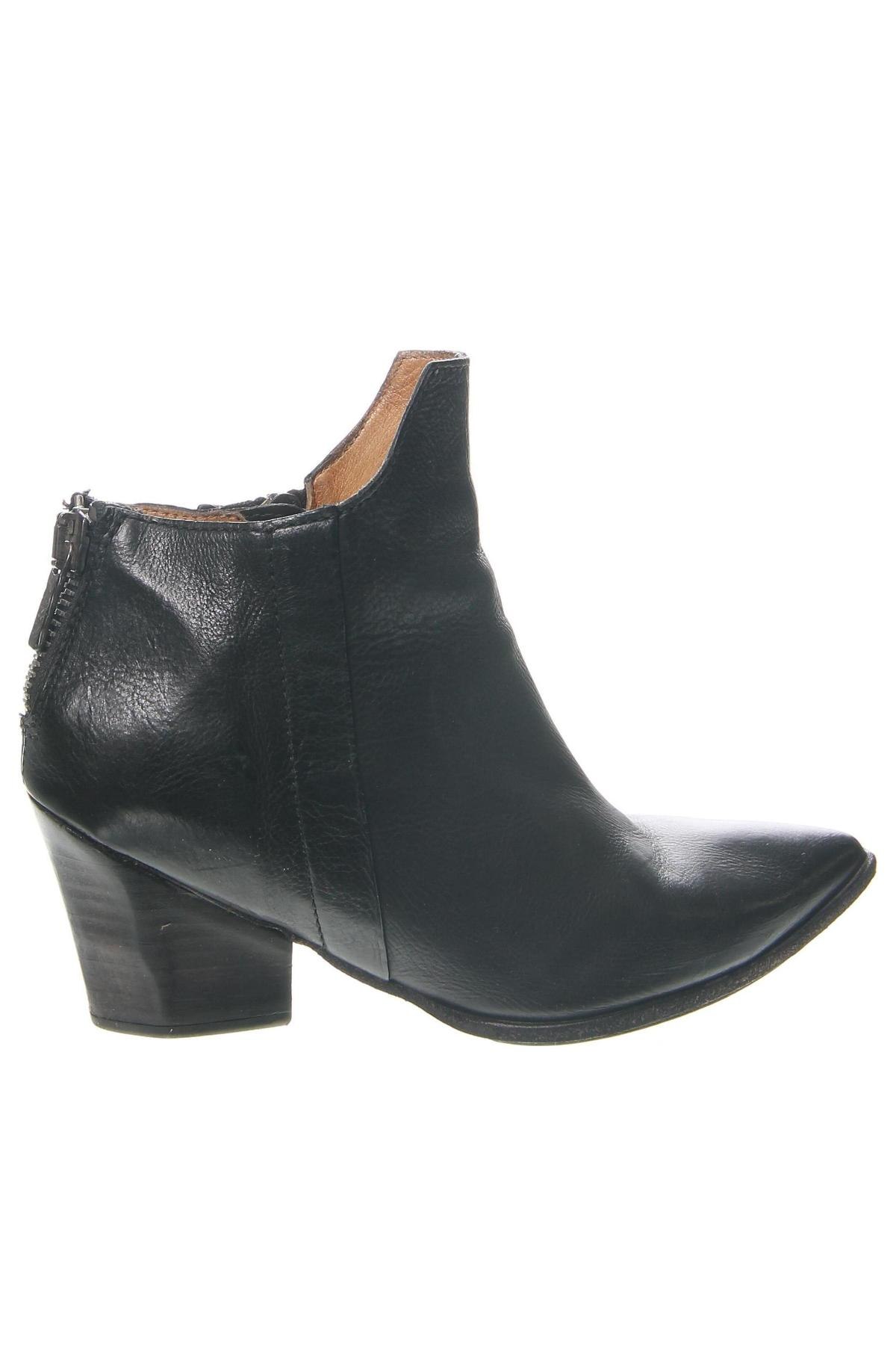 Damen Stiefeletten A.S. 98, Größe 38, Farbe Schwarz, Preis 237,14 €