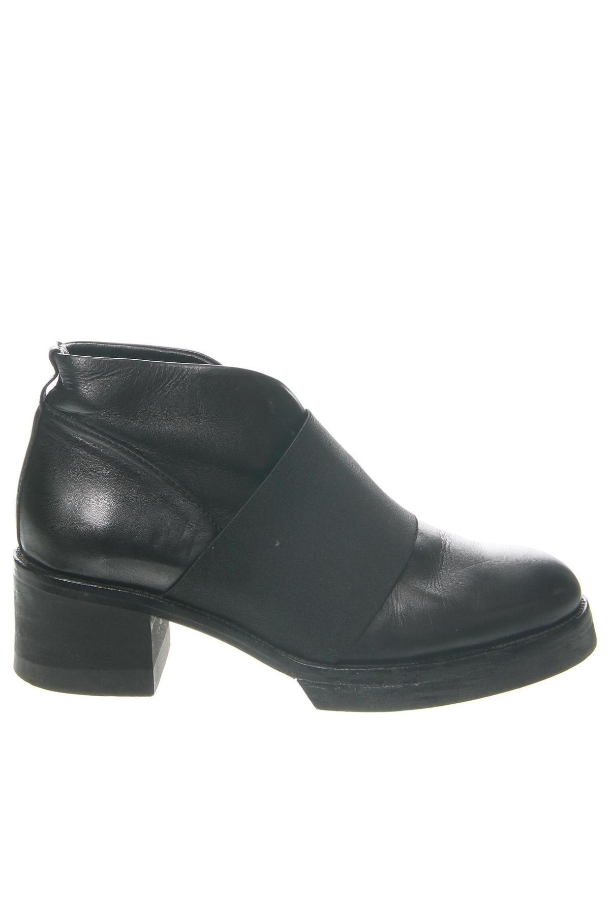 Botine de damă COS, Mărime 37, Culoare Negru, Preț 294,25 Lei