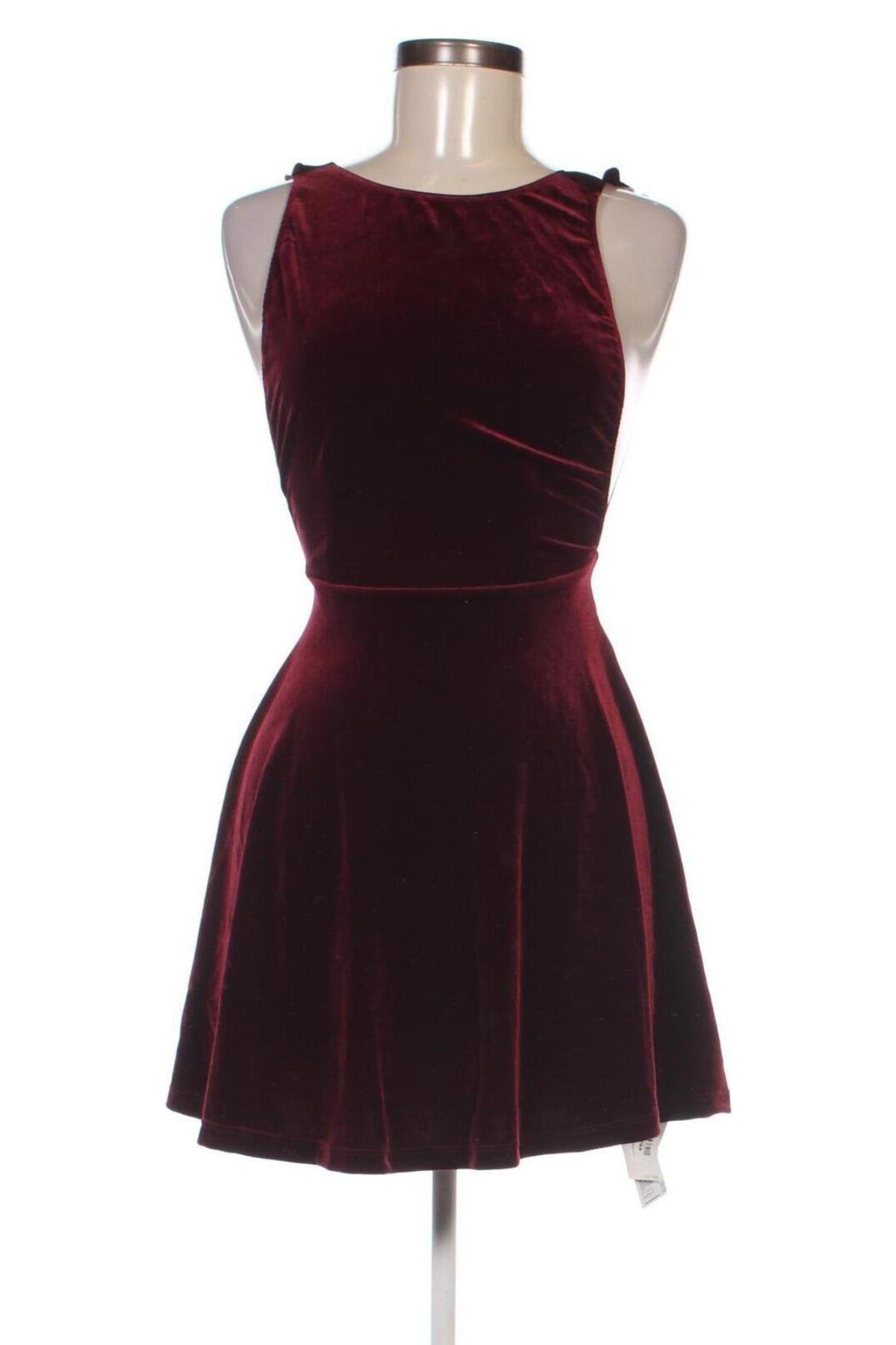 Kleid American Apparel, Größe XS, Farbe Rot, Preis € 75,49