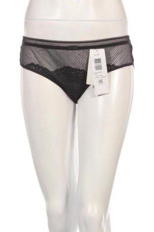 Alsónemű Triumph, Méret M, Szín Fekete, Ár 7 749 Ft