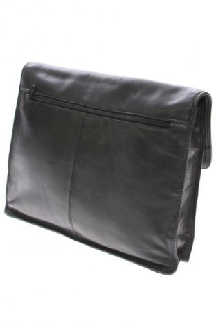 Kabelka  Maestro, Farba Čierna, Cena  65,00 €