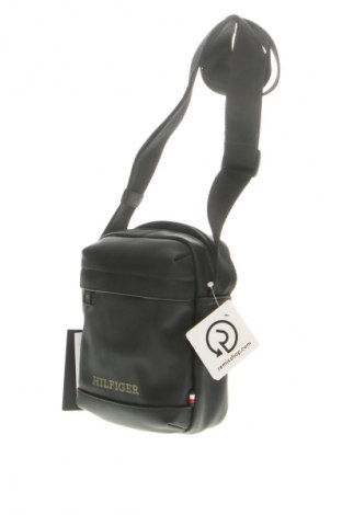 Kabelka  Tommy Hilfiger, Farba Čierna, Cena  81,95 €