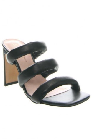 Papuci L37, Mărime 36, Culoare Negru, Preț 519,99 Lei