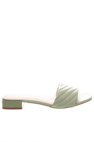 Papuci Musk, Mărime 41, Culoare Verde, Preț 235,99 Lei