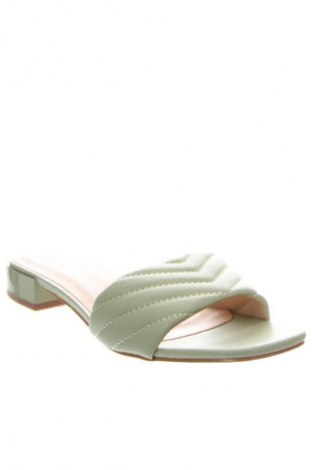 Papuci Musk, Mărime 41, Culoare Verde, Preț 235,99 Lei