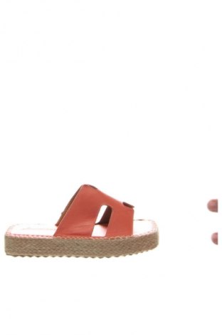 Papuci RunnerBoss, Mărime 38, Culoare Roșu, Preț 157,99 Lei