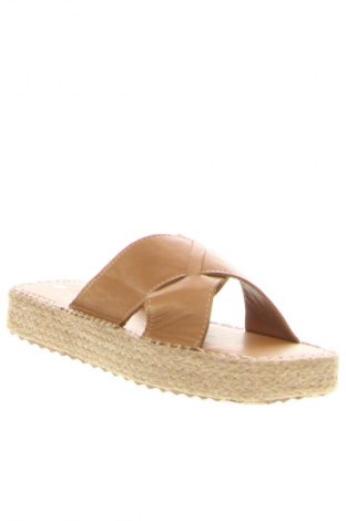 Pantofle RunnerBoss, Velikost 39, Barva Béžová, Cena  1 149,00 Kč