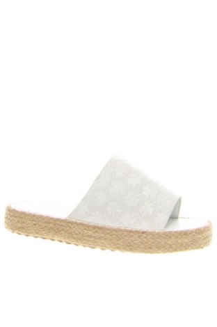 Pantofle RunnerBoss, Velikost 38, Barva Bílá, Cena  1 429,00 Kč