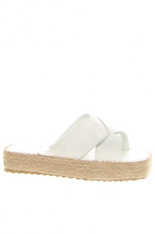 Papuče RunnerBoss, Veľkosť 37, Farba Biela, Cena  43,95 €