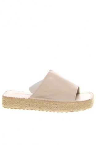 Pantofle RunnerBoss, Velikost 40, Barva Béžová, Cena  759,00 Kč