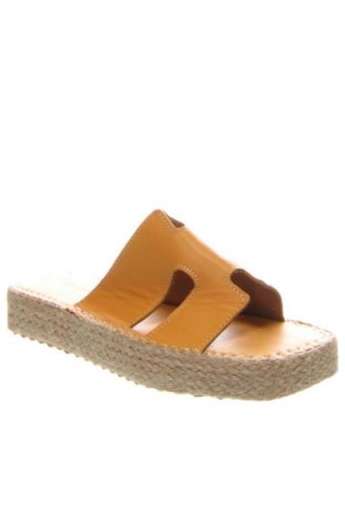 Pantofle RunnerBoss, Velikost 37, Barva Oranžová, Cena  759,00 Kč