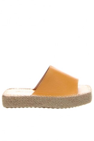 Pantofle RunnerBoss, Velikost 37, Barva Oranžová, Cena  759,00 Kč