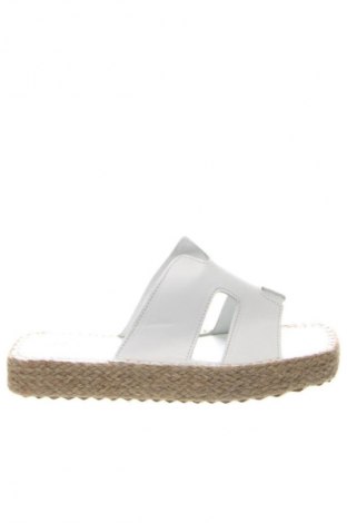 Papuče RunnerBoss, Veľkosť 39, Farba Biela, Cena  43,95 €