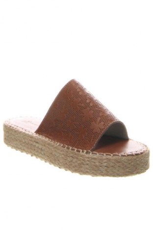 Pantofle RunnerBoss, Velikost 36, Barva Hnědá, Cena  939,00 Kč