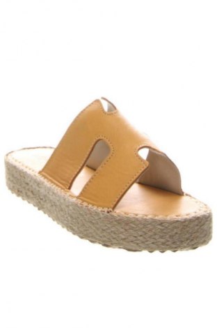 Pantofle RunnerBoss, Velikost 38, Barva Žlutá, Cena  939,00 Kč