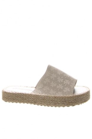 Pantofle RunnerBoss, Velikost 38, Barva Krémová, Cena  1 149,00 Kč