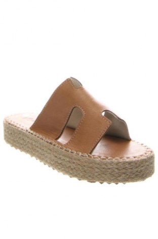 Papuci RunnerBoss, Mărime 37, Culoare Bej, Preț 294,99 Lei