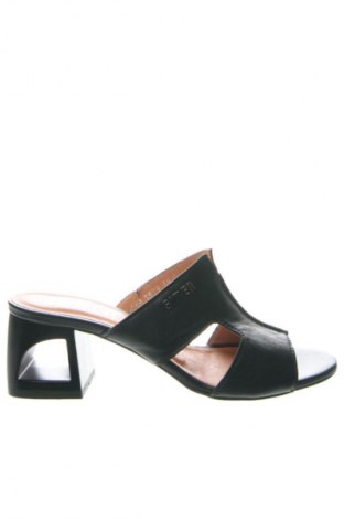 Pantofle Simen, Velikost 38, Barva Černá, Cena  1 729,00 Kč