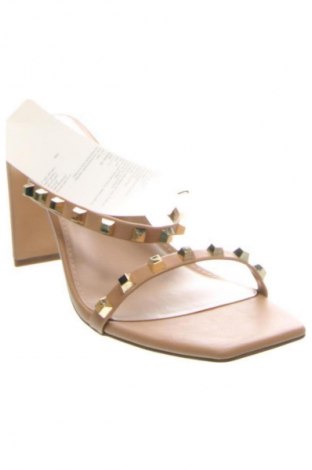 Pantofle The Drop, Velikost 38, Barva Béžová, Cena  2 129,00 Kč