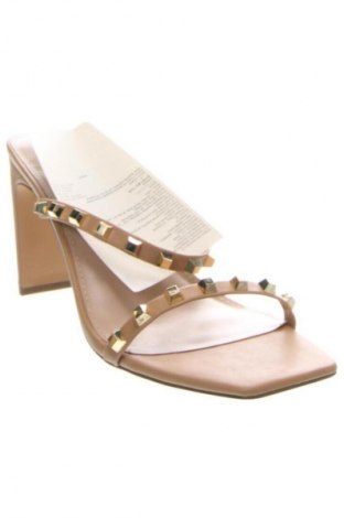 Papuci The Drop, Mărime 40, Culoare Bej, Preț 399,99 Lei