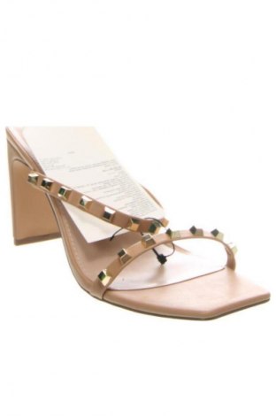 Pantofle The Drop, Velikost 40, Barva Béžová, Cena  2 129,00 Kč