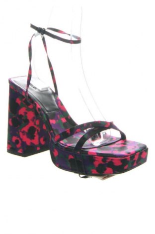 Papuci Zara, Mărime 39, Culoare Multicolor, Preț 180,07 Lei