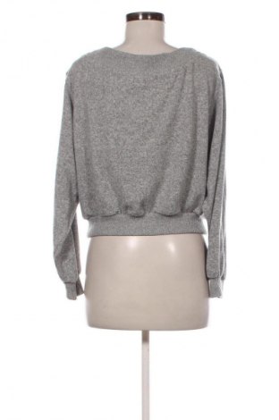 Bluză de femei Bershka, Mărime XS, Culoare Gri, Preț 50,00 Lei
