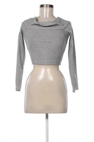 Dámská halenka Bershka, Velikost S, Barva Stříbrná, Cena  169,00 Kč