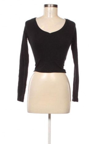 Dámska blúza Bershka, Veľkosť S, Farba Čierna, Cena  18,47 €