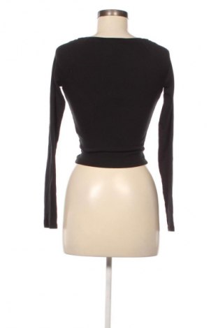 Dámska blúza Bershka, Veľkosť S, Farba Čierna, Cena  18,47 €